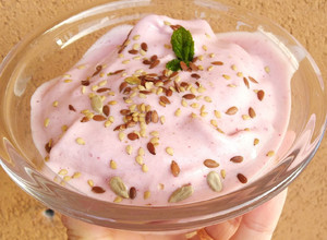 Foto di Finto gelato alle fragole. Smoothie
