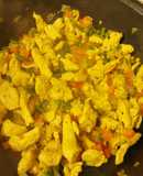 Zöldséges currys csirkemell csíkok