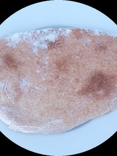 Teljeskiőrlésű pita recept fotója