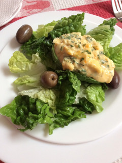Una foto de Palta rellena con pasta de huevo de entrada