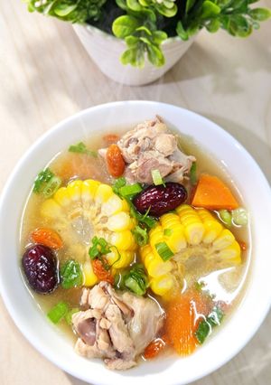 Foto resep Coconut Chicken Soup