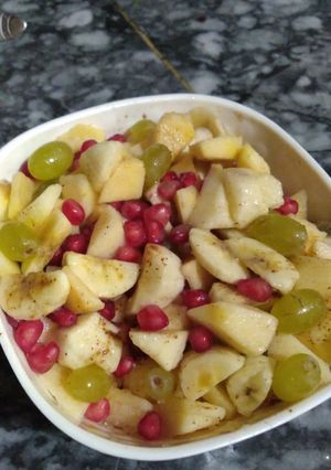 A picture of Simple fruit chat.