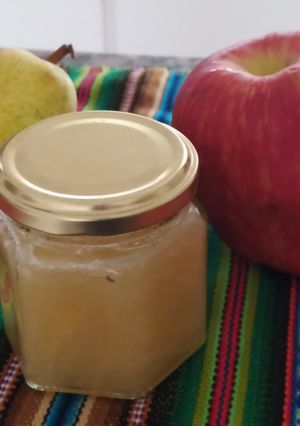 Una foto de Dulce de pera y manzana, con un toque de jengibre