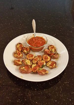 A picture of Pizza Potato Skin Bites.