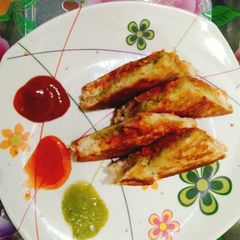 A picture of Trianga sandwich.