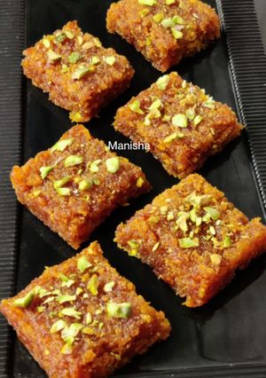 A picture of Carrots Khova Burfi.