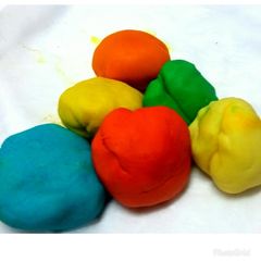 A picture of Play dough without cream of tartar.