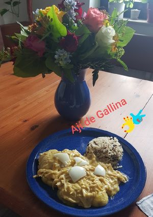 Una foto de Ají de gallina