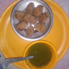 A picture of Veg Cutlet.