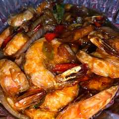A picture of Udang Mentega.