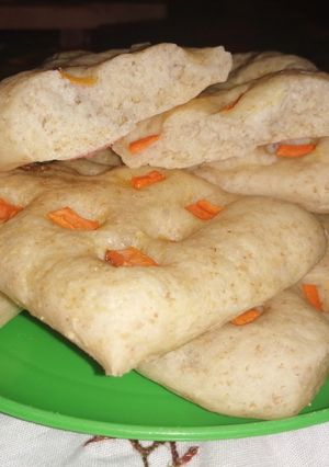 Una foto de Ciabatta artesanal de zanahoria