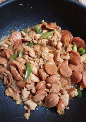 Foto resep Ayam sosis teriyaki😍