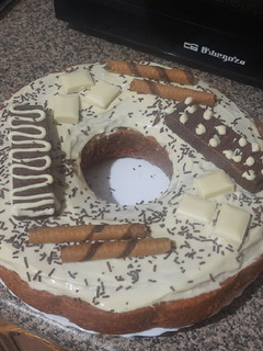 Una foto de Bizcocho al "chocolate blanco"
