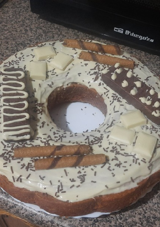 Una foto de Bizcocho al "chocolate blanco"
