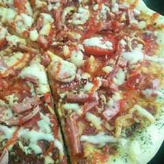 รูปของ Pizza ekonomis dan praktis