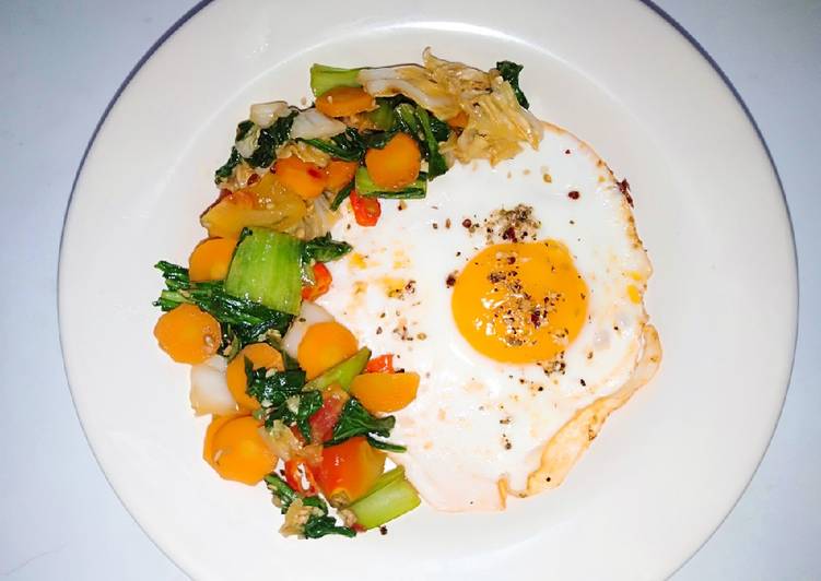 Sunny Side up with Veggies & Herbs