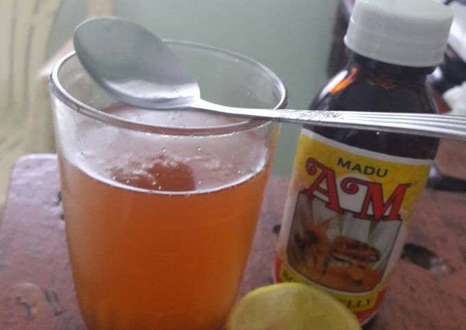 Standar Bagaimana cara memasak Teh Jeruk Nipis Pereda Batuk Alami dijamin menggugah selera