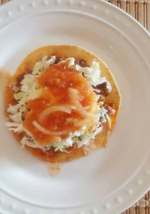 Una foto de Tostadas de chorizo