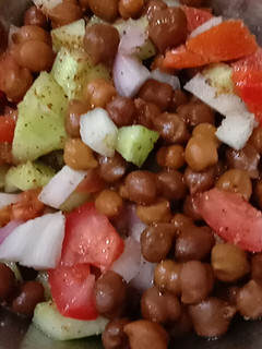 A picture of Chana chat.