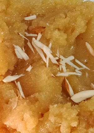 A picture of Moong dal halwa.