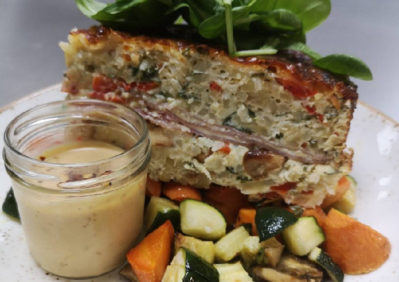 Tortilla con jamon (Spanish omelette)