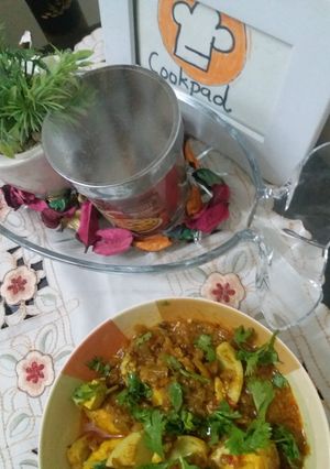 A picture of Boil egg gravy.