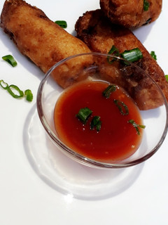 A picture of Crispy Bread Rolls.