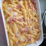 Nudel Auflauf - baked pasta with cheese and ham