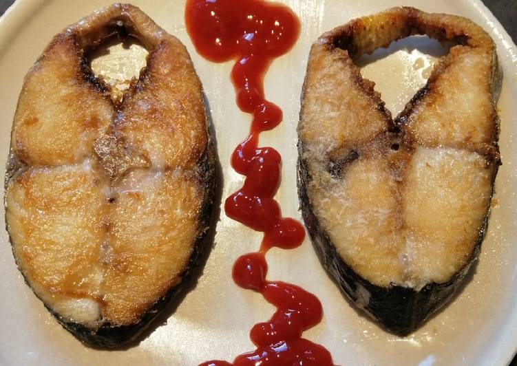 Step-by-Step Guide to Prepare Super Quick Homemade Fried Mackerel