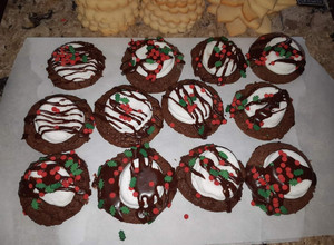 A picture of Hot Cocoa Cookies.
