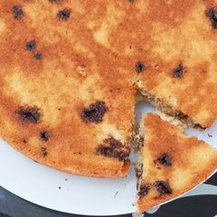 A picture of Eggless Nendran banana cake.