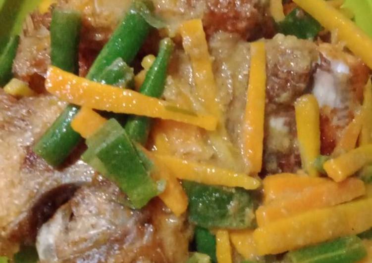 Resep Ikan nila acar kuning Sederhana dan Mudah Dibuat