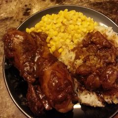 A picture of Nita's Chicken Adobo.
