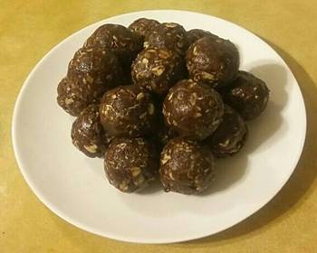 Ready to Serve No Bake Chocolate Peanut Butter Bites Delicious and Healthy