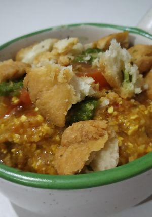 A picture of Tamatar ke chaat.