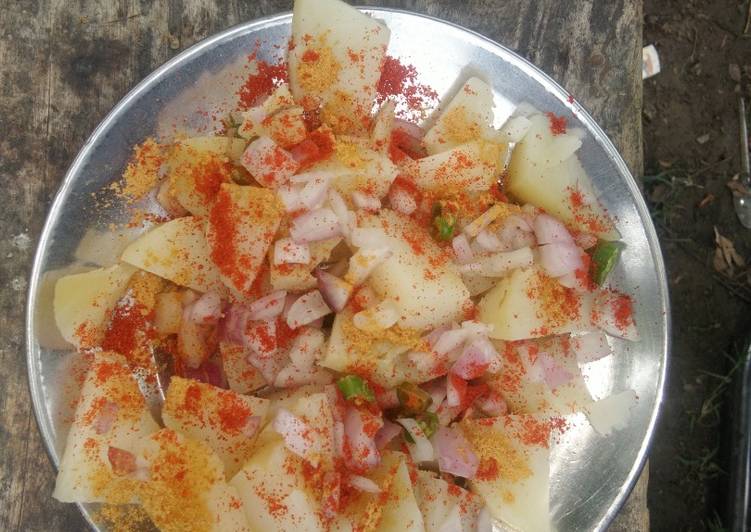 How to Autumn Eating on a Dime Aloo Kachalu