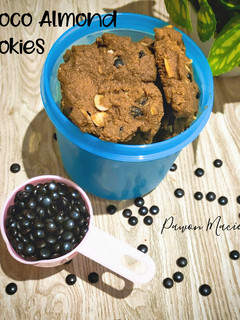 Foto resep Choco Chip Almond Cookies