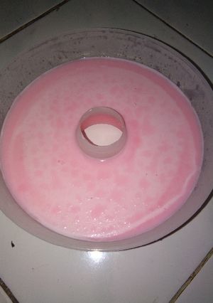 Foto resep Puding pink pemula