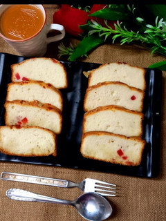 A picture of Tutti frutti slice bread (tea time cake).