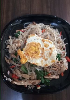 Foto resep Chicken shirattaki aglio olio (diet)