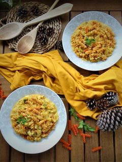 Una foto de Pasta de lentejas con verduras