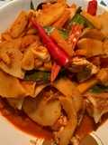 ผัดพริกแกงไก่ หน่อไม้ดอง