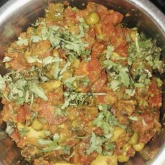 A picture of Gajar aloo ki oil free dry subji.