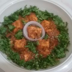 A picture of Paneer Masala.