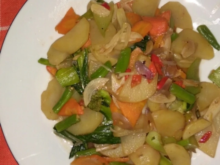 Langkah Gampang Membikin Resep Tumis Kentang Mix Vege 🍀 yang Sempurna Anti Ribet, Mantap