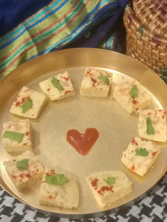 ઢોકળા (Dhokla Recipe In Gujarati) રેસીપી મુખ્ય ફોટો