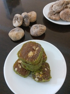 A picture of Fig burfi.