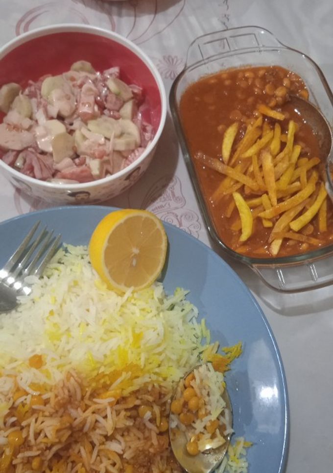 عکسی از دستور خورش قیمه با گوشت چرخ کرده