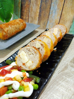 Foto resep Rollade Ayam Keju Krispi