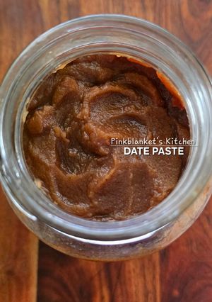 A picture of Date paste.